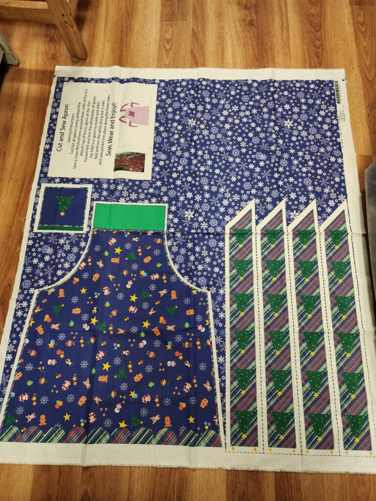 festive children’s apron, holiday kitchen sewing project, kids’ cut-and-sew apron